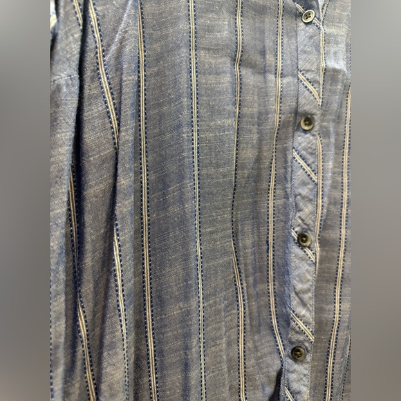 Jessica Simpson Blue Button Down Top, sz 3x - Picture 2 of 4